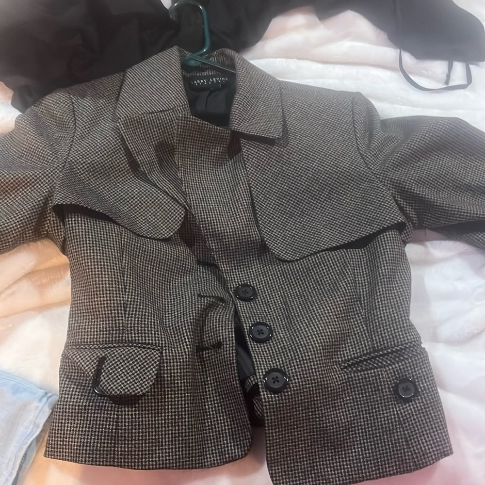 Larry Levine dress blazer fitter super cute size 8